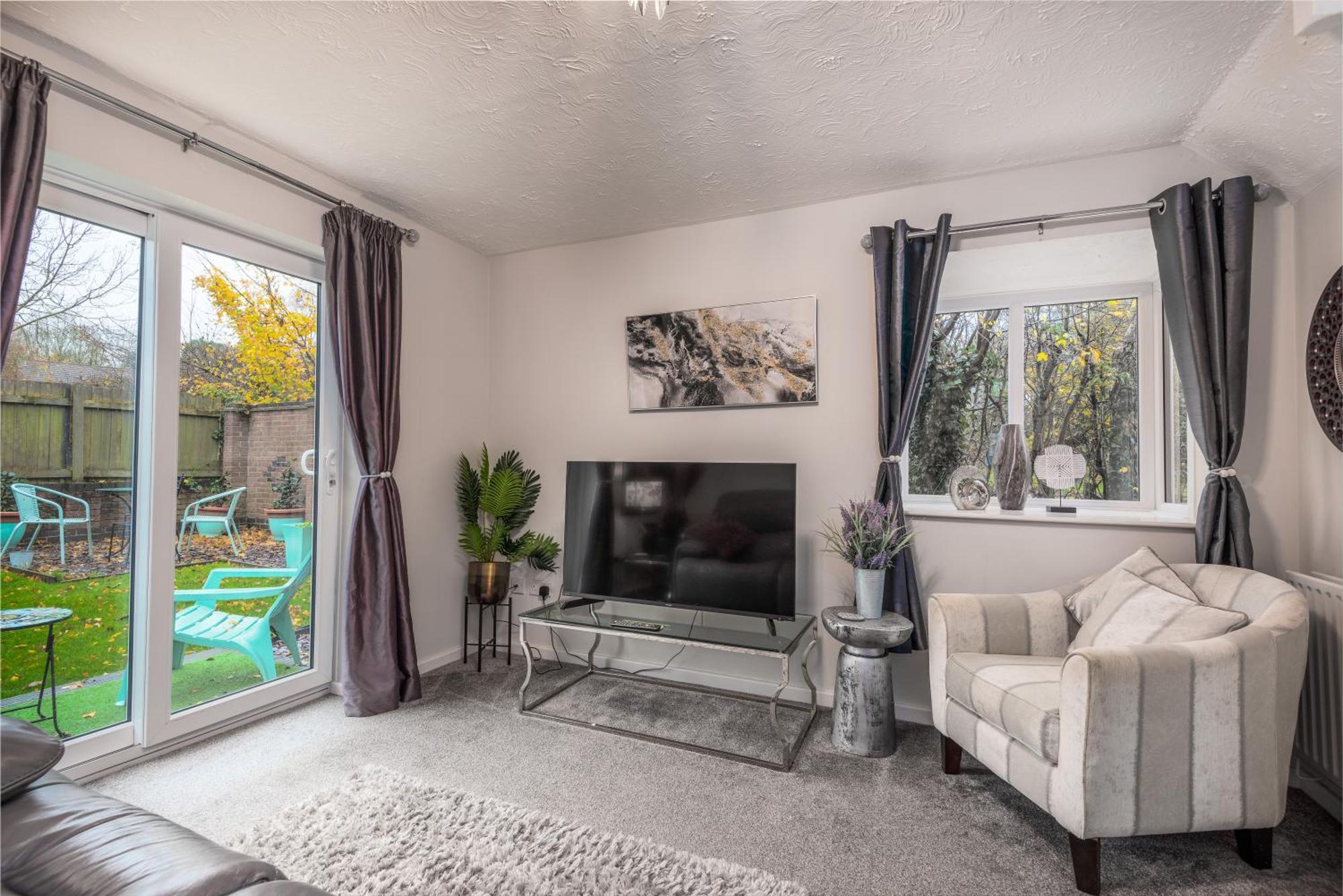 Worcester Fabulous Cherry Tree Mews Self Check In Dogs Welcome By Prior Arrangement , 2 Double Bedrooms ,Super Fast Wi-Fi, With Free Off Road Parking For 2 Vehicles Near Royal Hospital And Woodland Walks Exterior photo