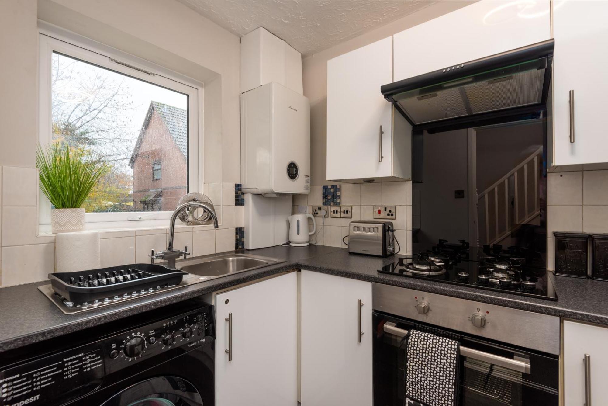 Worcester Fabulous Cherry Tree Mews Self Check In Dogs Welcome By Prior Arrangement , 2 Double Bedrooms ,Super Fast Wi-Fi, With Free Off Road Parking For 2 Vehicles Near Royal Hospital And Woodland Walks Exterior photo
