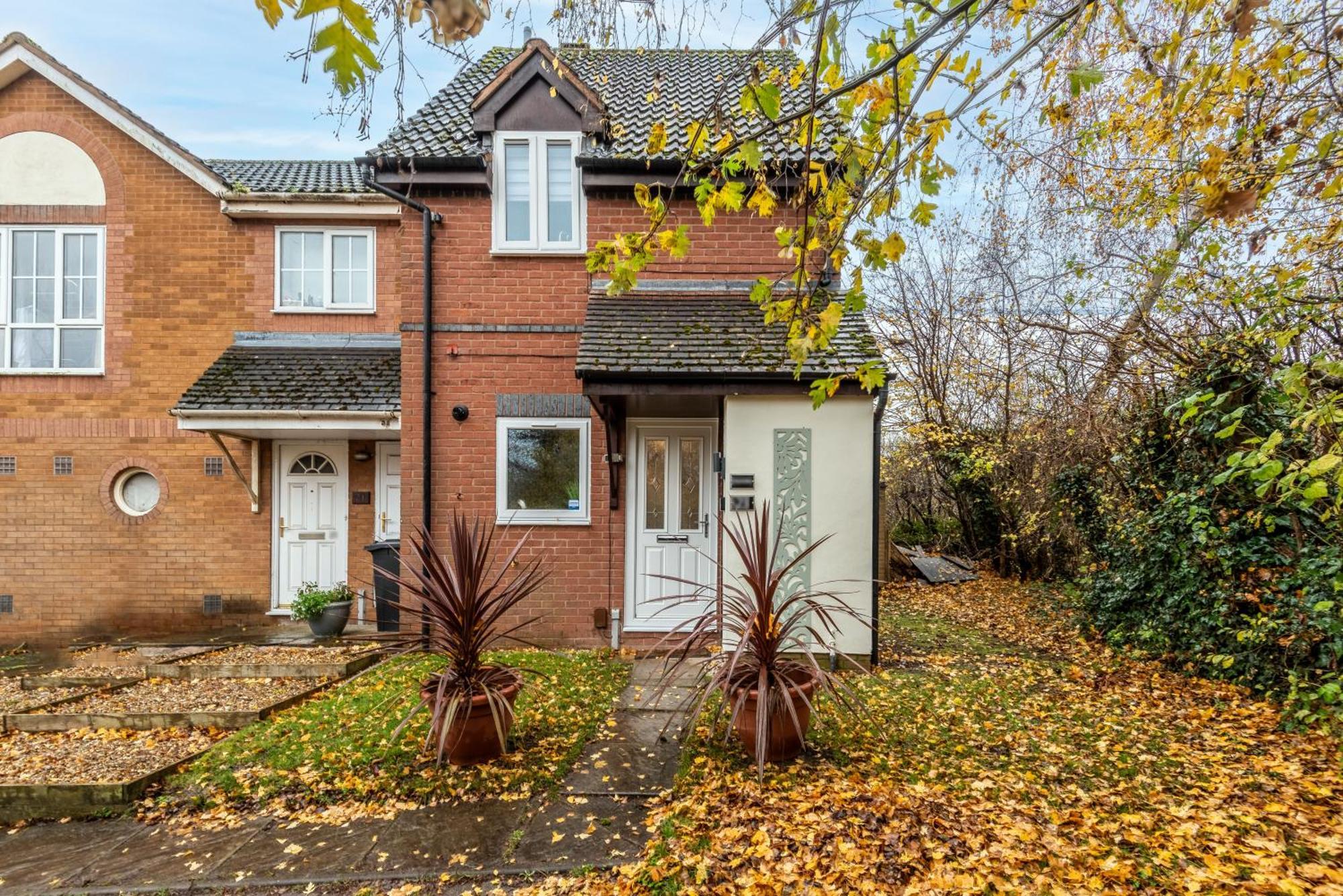 Worcester Fabulous Cherry Tree Mews Self Check In Dogs Welcome By Prior Arrangement , 2 Double Bedrooms ,Super Fast Wi-Fi, With Free Off Road Parking For 2 Vehicles Near Royal Hospital And Woodland Walks Exterior photo